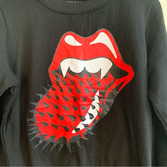 the Rolling Stones crewneck . - Picture 2 of 3
